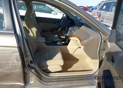 2008 Honda Accord 2.4 Ex из США, поврежденный, VIN 1HGCP26738A122092